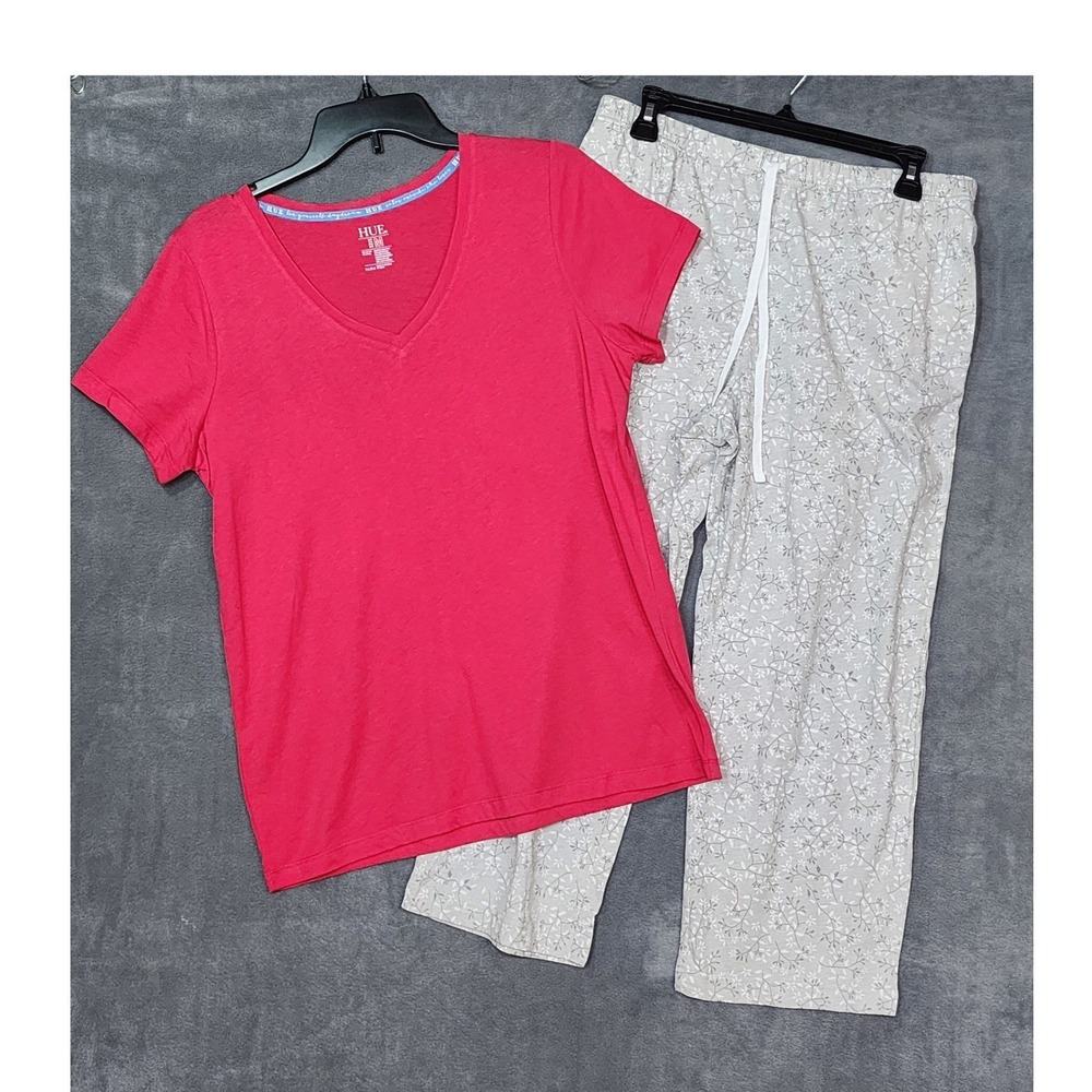 HUE Charter Club Pajama Set V-Neck Tee & Gray Floral Crop Loungewear Medium‎